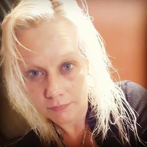 Meet your Posher, Tonya